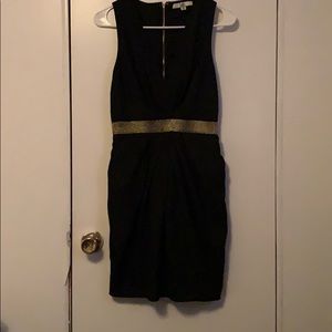 Casual dress with V- neckline